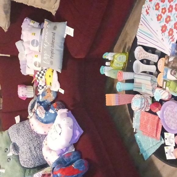 Bundle - Picture 14 of 17